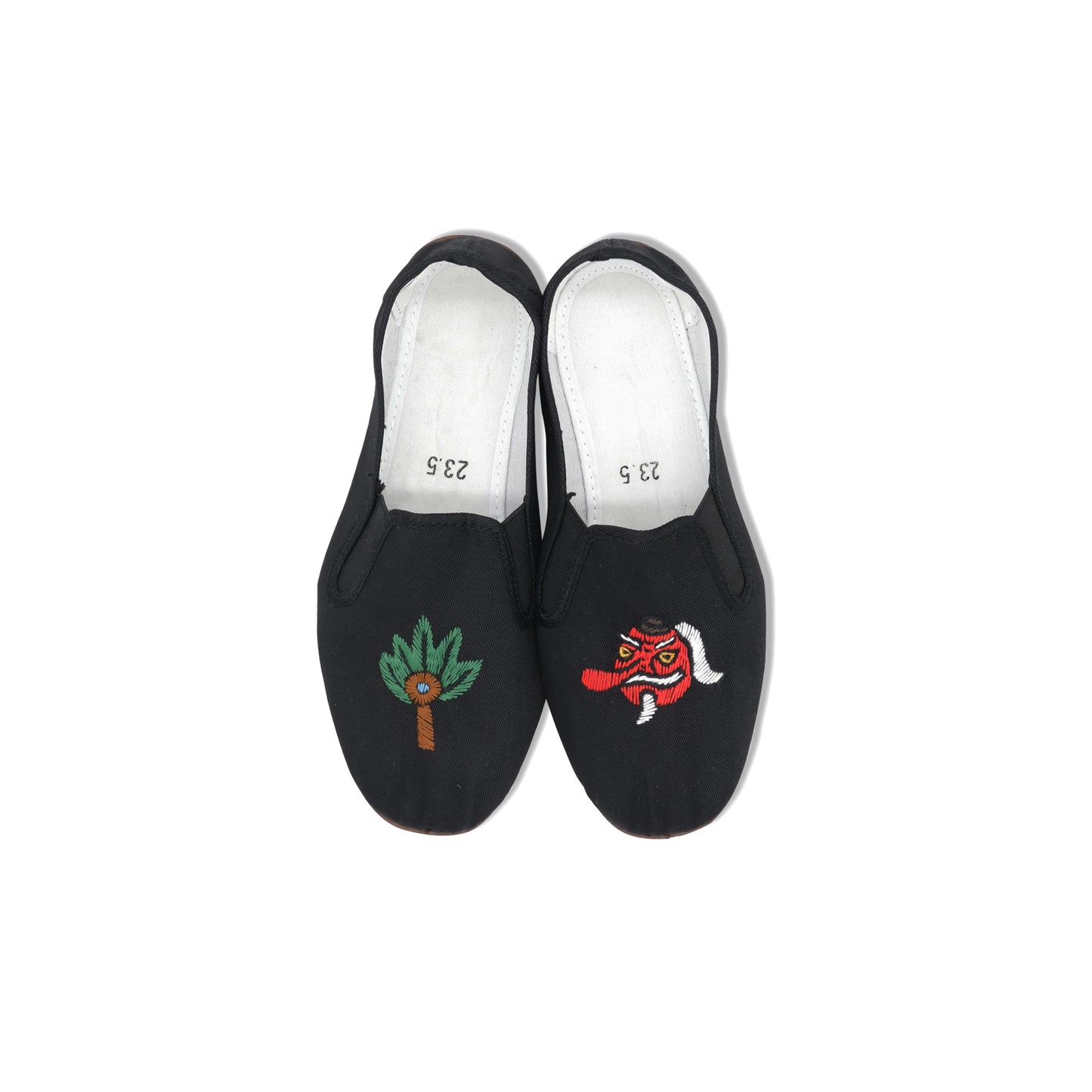 Kung-Fu Shoes | Tengu
